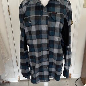 WRANGLER MEN’S PLAID LONG SLEEVES SHIRT SZ-M EUC